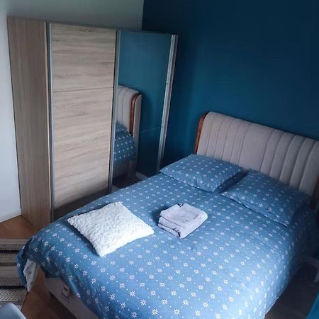 Logement A Cote De L'Aeroport Orly Athis-Mons Buitenkant foto